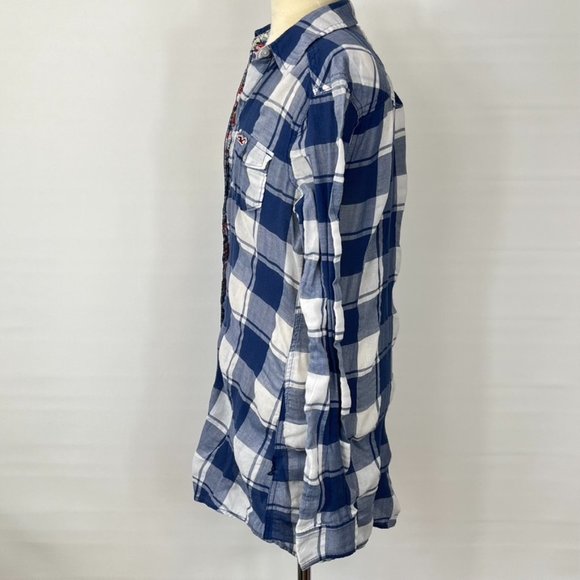 Hollister Blue & White Plaid Button Down Shirt Top ((size Small)) - Picture 2 of 7